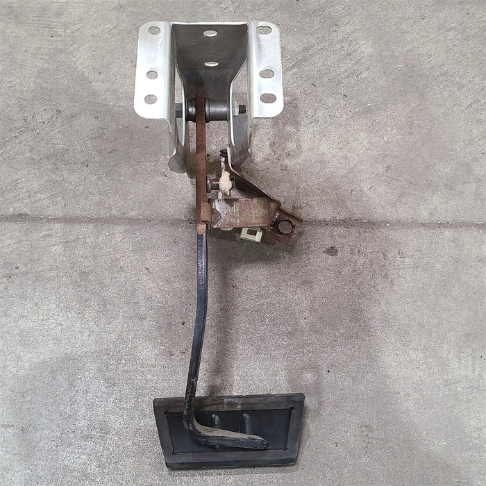 89-91 Automatic Transmission Brake Pedal Assembly AA7185