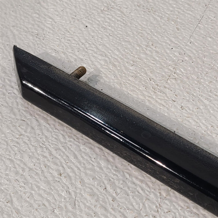 84-90 Corvette C4 Driver Body Side Door Molding Lh Aa7209