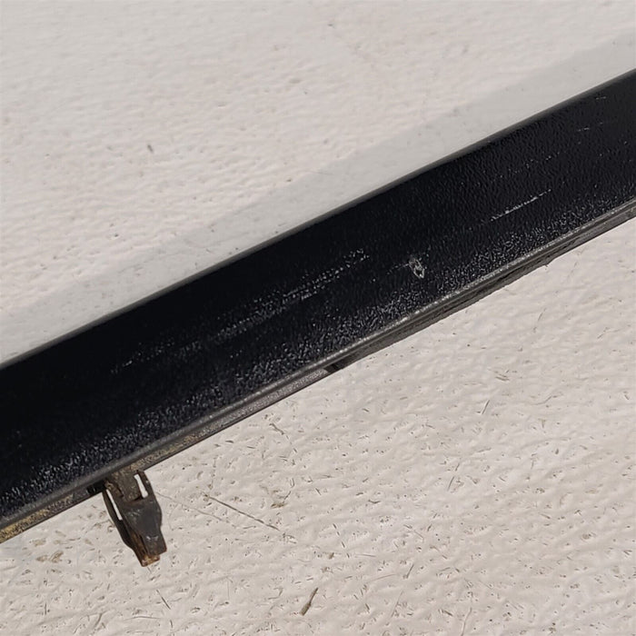 84-90 Corvette C4 Driver Body Side Door Molding Lh Aa7209