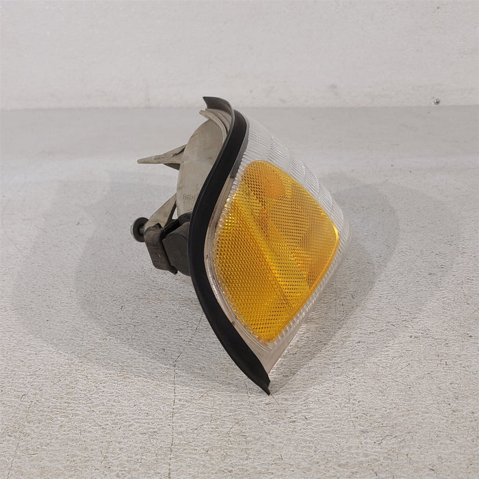 94-98 Mustang Gt Passenger Front Turn Signal Marker Light Housing Rh Aa7239