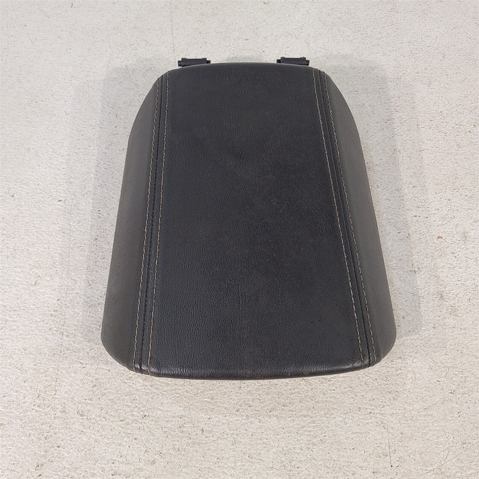 10-15 Camaro Ss Coupe Center Console Arm Rest Stitched Aa7240