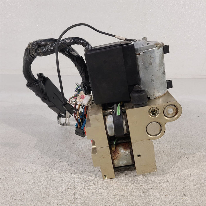 92-94 Corvette C4 Bosch Abs Ebcm Antilock Brake Control Pump Module Aa7197