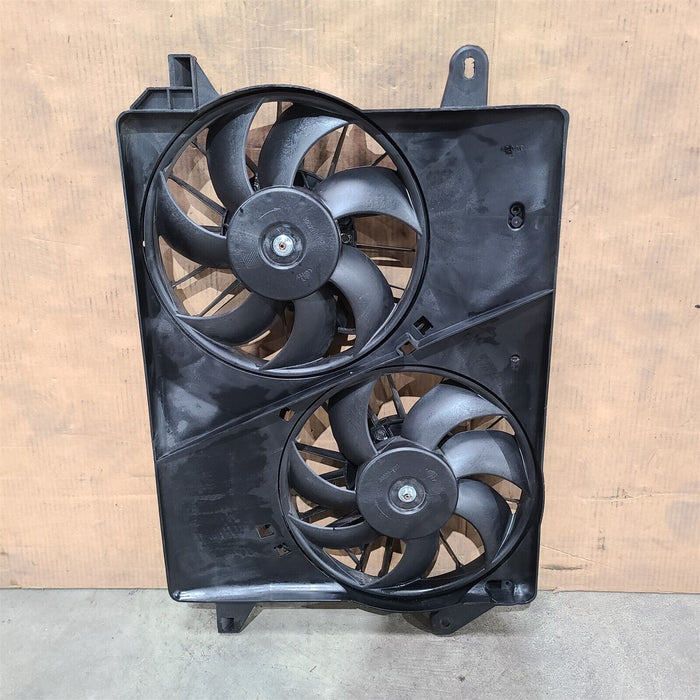 06-07 Dodge Challenger Srt8 6.1L Engine Cooling Fans Dual Fan Hemi Aa7229