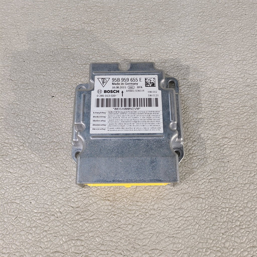 47358904