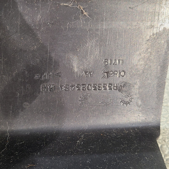 47725352