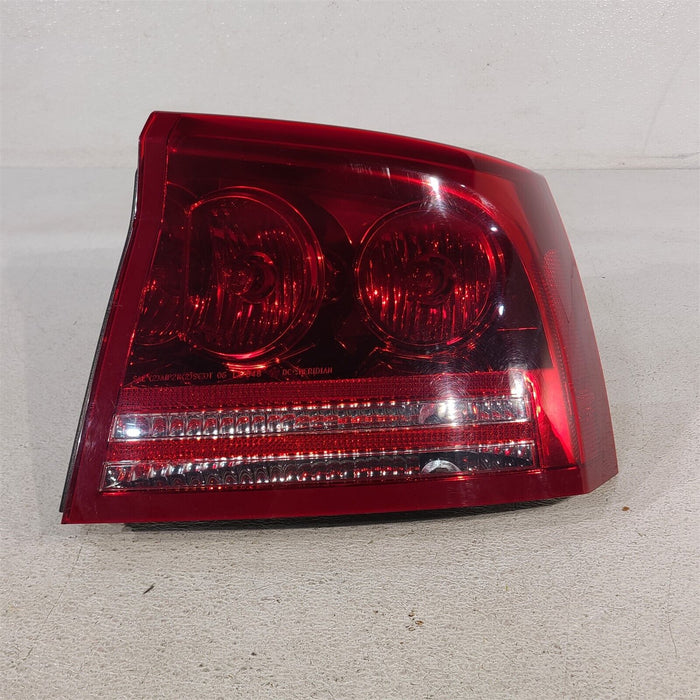 06-08 Dodge Charger Srt8 Right Passenger Tail Light Brake LightAa7229