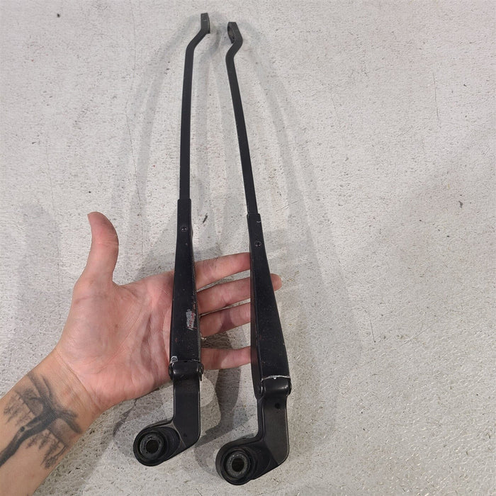 83-85 Porsche 944 Windshield Wiper Arms Arm Set Oem AA7222