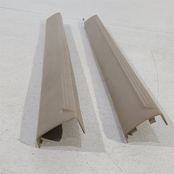 99-04 Mustang Gt Interior Door Sill Carpet Trim Scuff Panels Parchment Aa7133