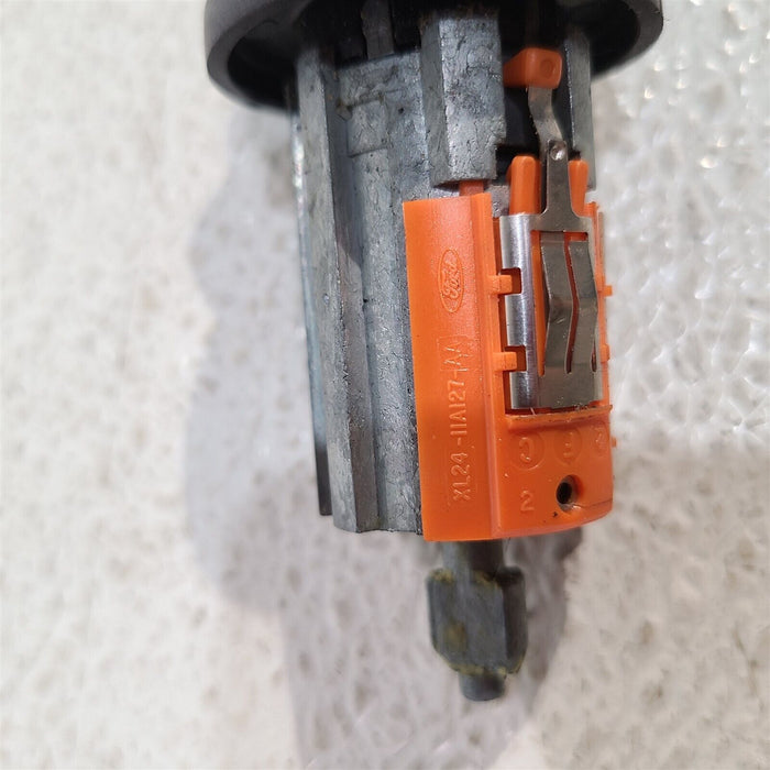 03-04 Mustang Ignition Door Trunk Lock Set Cylinder Key Aa7138