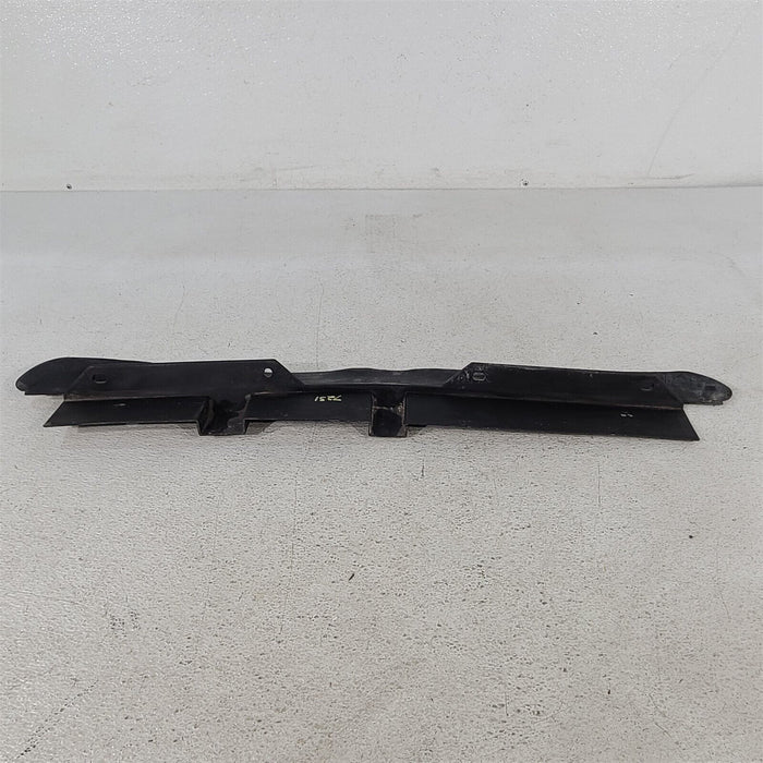 99 01 Mustang Cobra Front Bumper Air Deflector Xr33-8B384-Ab Aa7231