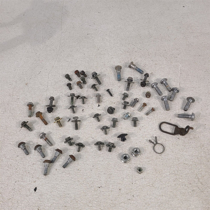 2000 Yamaha YZF R6 Miscellaneous Hardware Screws Bolts Ps1095