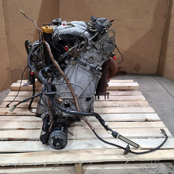 1983 Porsche 944 Engine Motor Assembly 2.5L SOHC 121k Miles AA7222 See Note