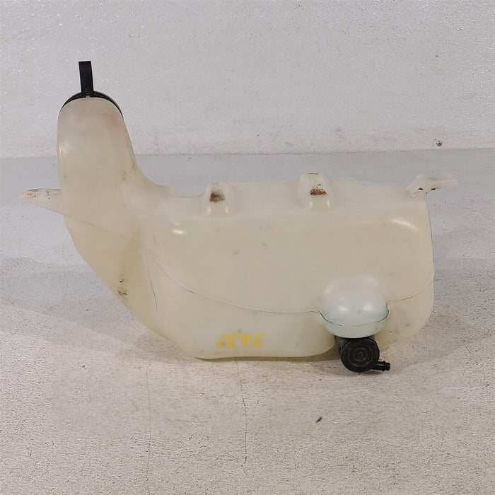 99-04 Mustang GT Cobra V6 Windshield Washer Bottle W/ Pump Aa7237