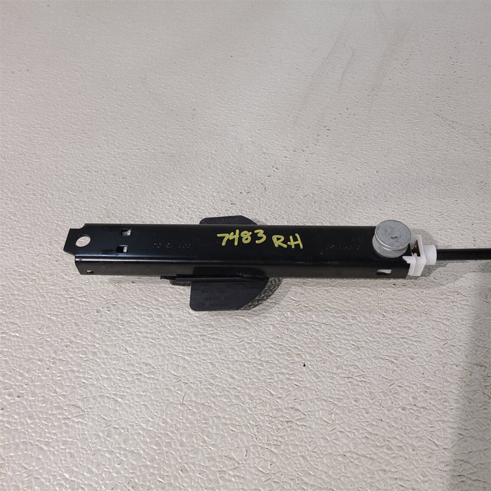 47228623