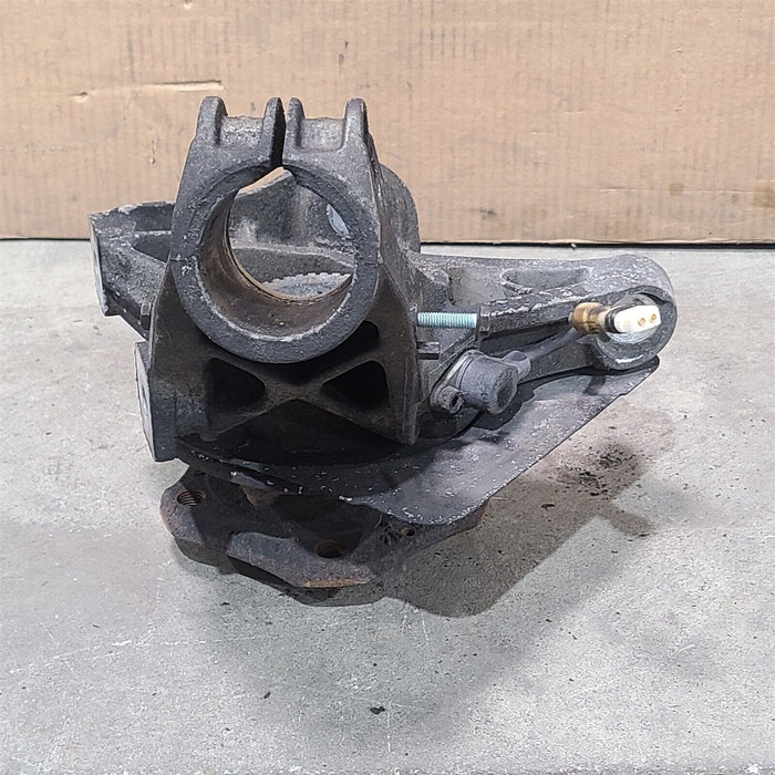 97-04 Porsche Boxster 986 Front Spindle Knuckle Passenger Hub 2.5L Aa7194