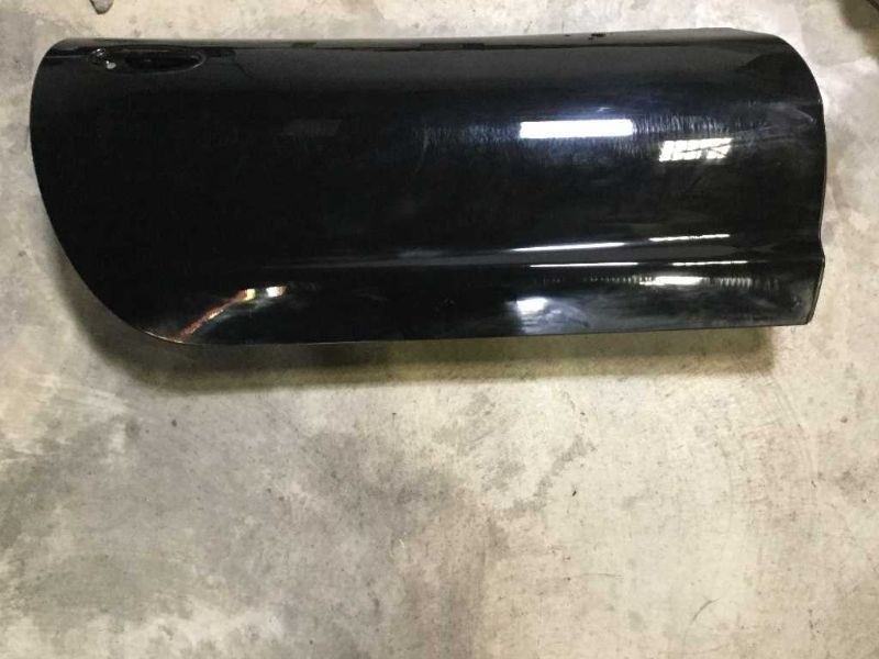 97-04 CORVETTE C5 RIGHT DOOR COMPLETE WITH GLASS 9393