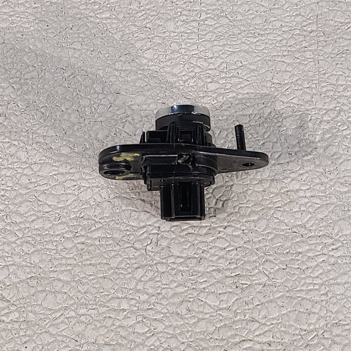 46977518