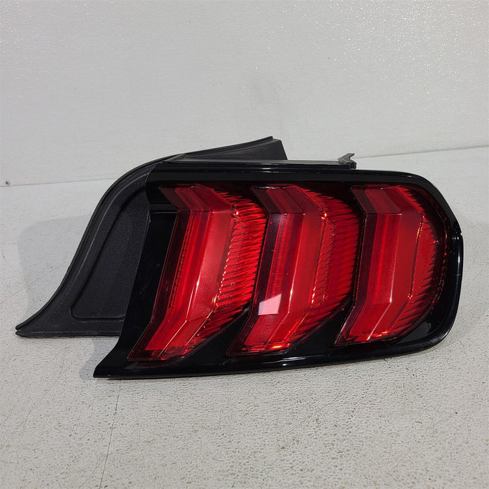 15-17 Mustang Gt Passenger Taillight Tal Lamp Rh See Note Aa7161
