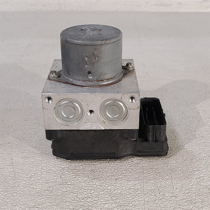 47725357