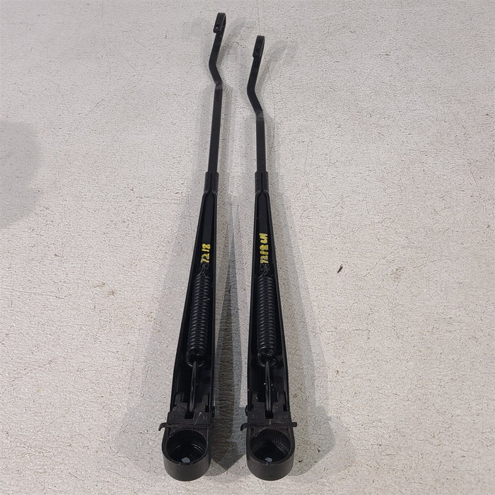 94-98 Ford Mustang GT Cobra Windshield Wiper Arms LH RH Set AA7218