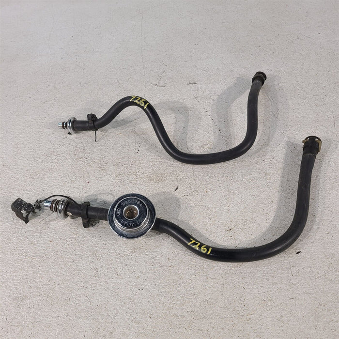 96-98 Mustang 4.6L Engine Bay Fuel Feed & Return Lines Hoses Oem Aa7261