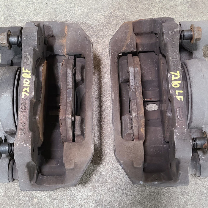 94-98 Ford Mustang Front Brake Calipers Lh Rh Set Aa7210