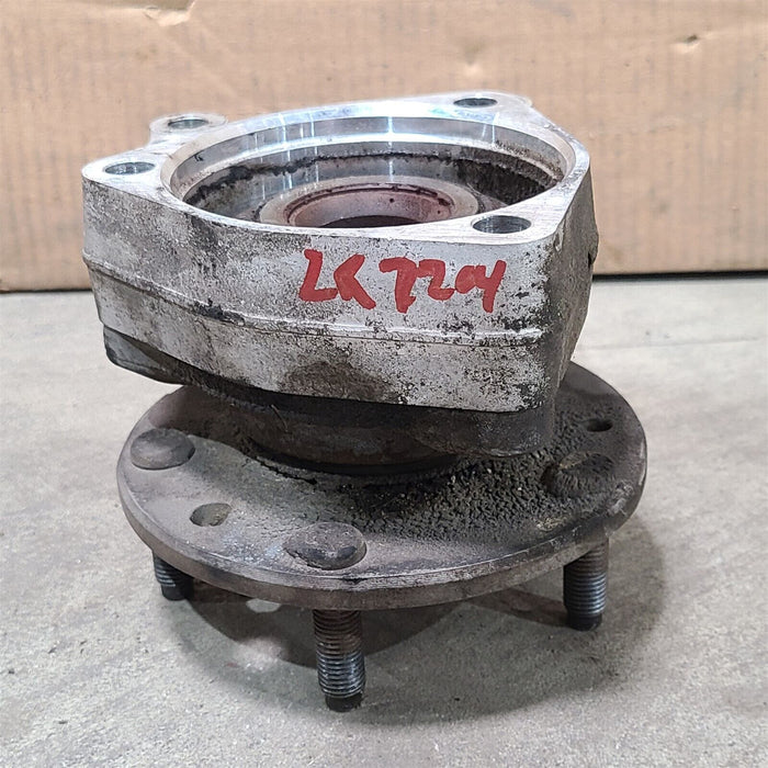 88-90 Corvette C4 Driver Rear Hub Lh AA7204