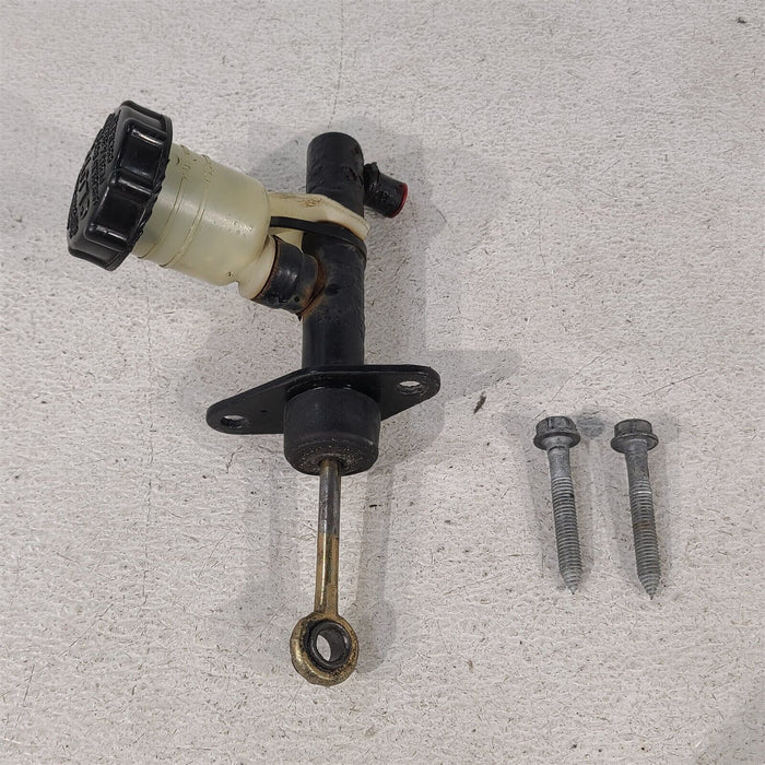 89-96 Corvette C4 Clutch Master Cylinder With Reservoir AA7204