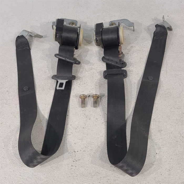 99-04 Mustang GT Coupe Rear Seat Belt Retractors Left Right Aa7234