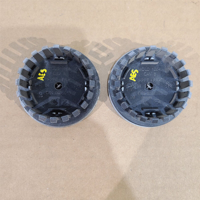 08-13 Corvette Oem Gm 9595010 Center Caps Pair (2) M97423