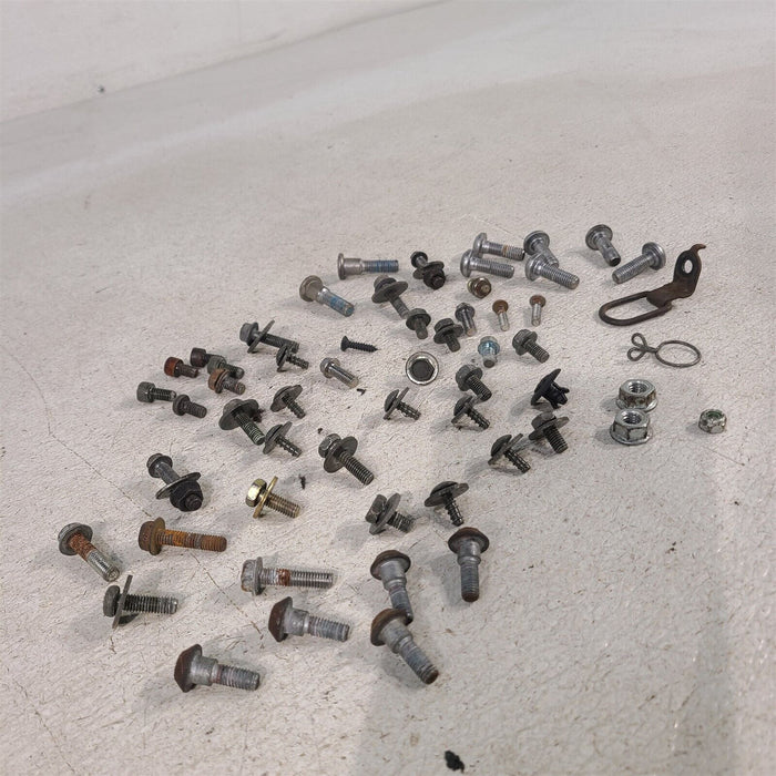 2000 Yamaha YZF R6 Miscellaneous Hardware Screws Bolts Ps1095