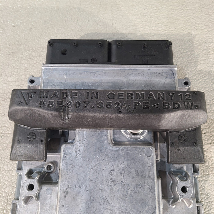 47815105