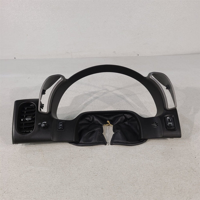 05-07 Corvette C6 Convertible Instrument Cluster Surround Bezel AA7198