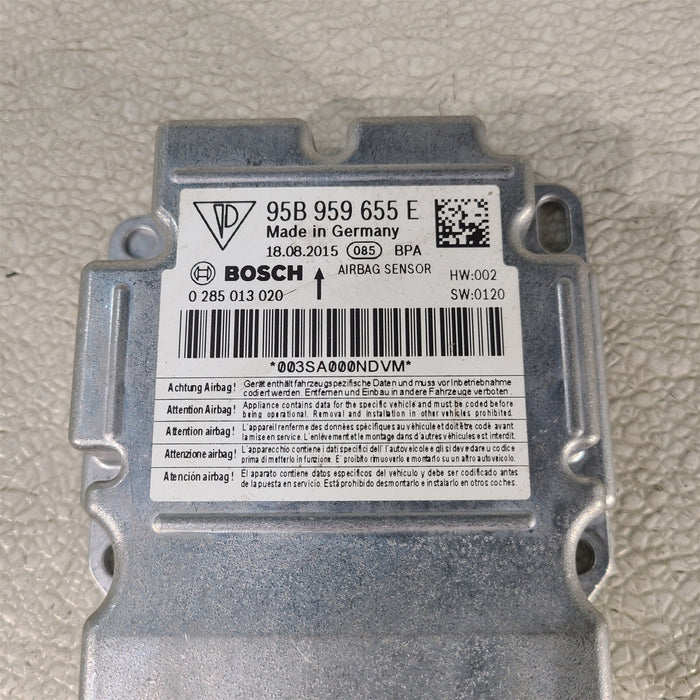 47358904
