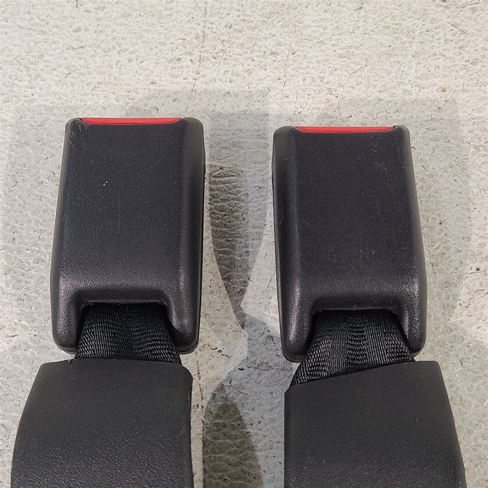 94-98 Mustang Rear Seat Belt Buckles Latches Pair Aa7230