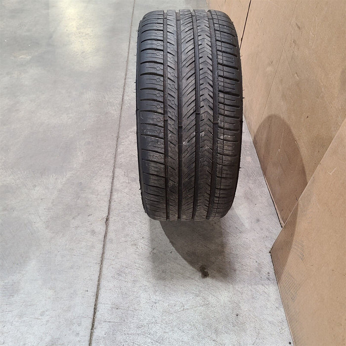 Michelin Pilot Sport 255/40Zr17 Used Tire Zr Aa7167