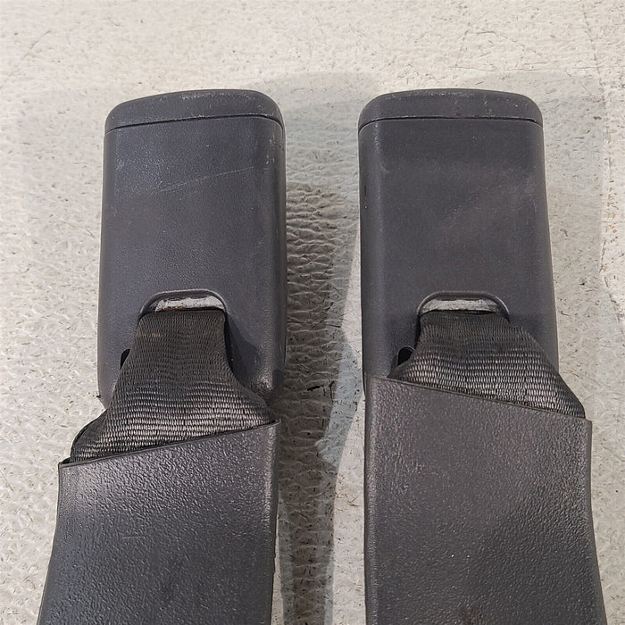 99-04 Mustang Rear Seat Belt Buckles Latches Pair Aa7234