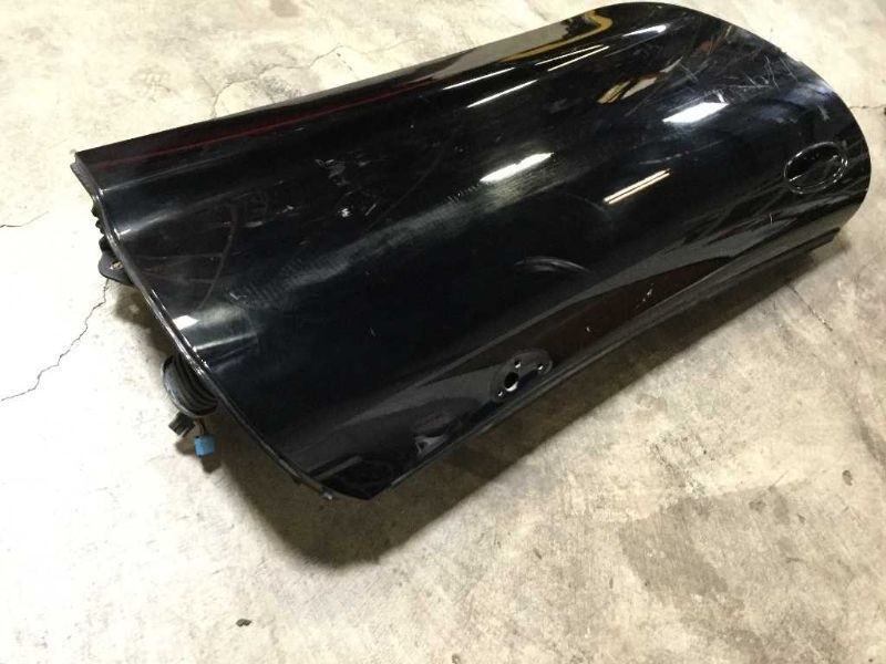 97-04 CORVETTE C5 RIGHT DOOR COMPLETE WITH GLASS 9417