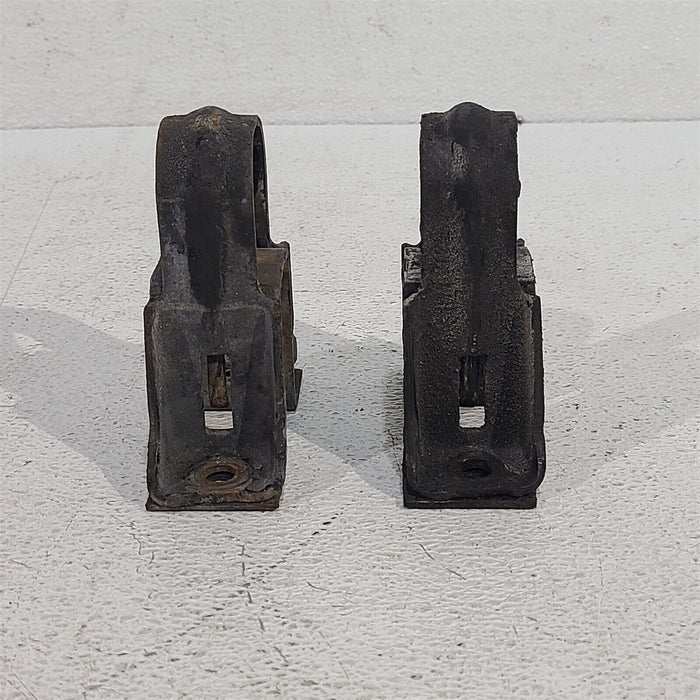 99-04 Mustang Front Sway Bar Mount Brackets Pair Aa7258