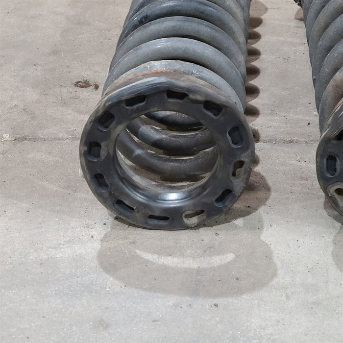 47304081