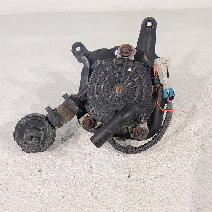 00-04 Corvette C5 Smog Emission Air Pump Ls1 Ls6 Oem Aa7173