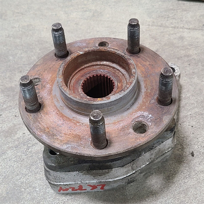 88-90 Corvette C4 Driver Rear Hub Lh AA7204