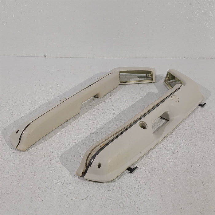 87-93 Mustang Convertible Door Panel Armrests Lh Rh Set White AA7001