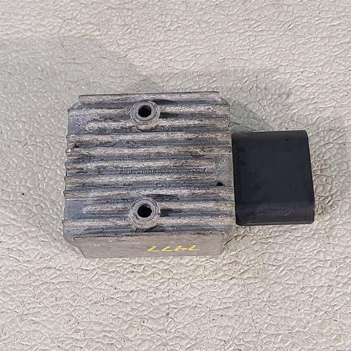 47100772