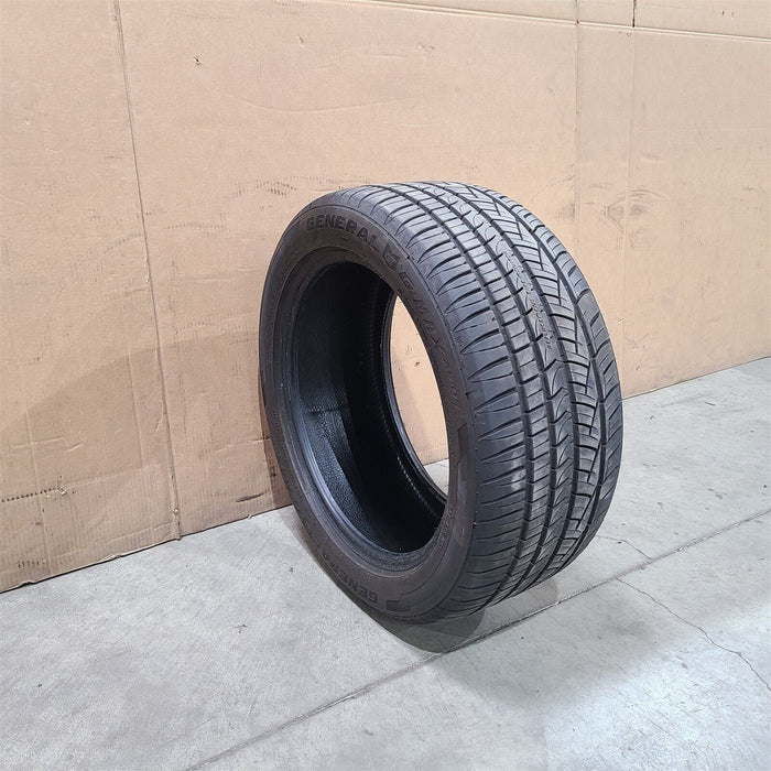 General G-Max As-05 Used Tire 245/45Zr17 Aa7150