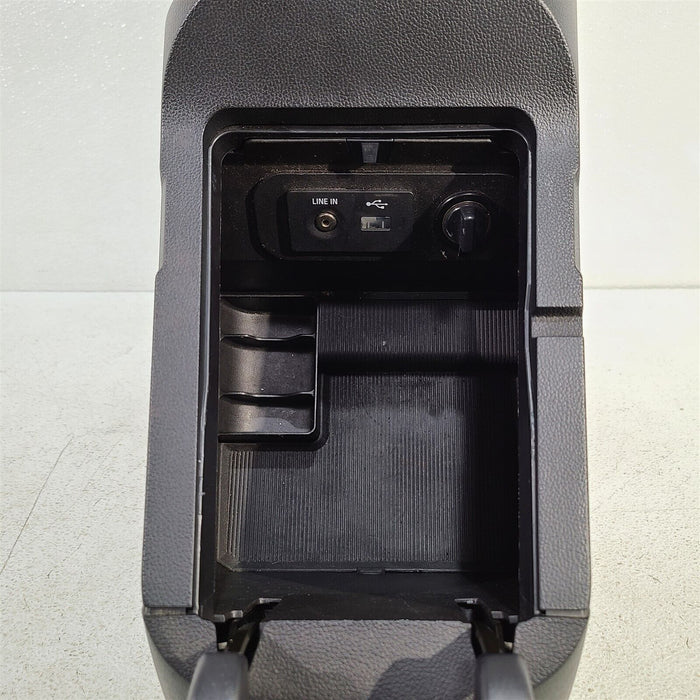 15-22 Mustang Gt Center Console Arm Rest Aa7161