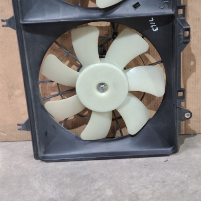 12-15 Camaro Ss Radiator Cooling Dual Fan Fans 6.2L Aa7163