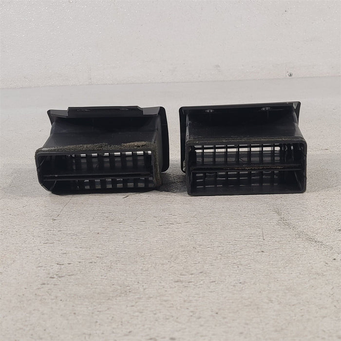 99-04 Mustang Dash Vents Heat A/C Vents Lh Rh Set Aa7234