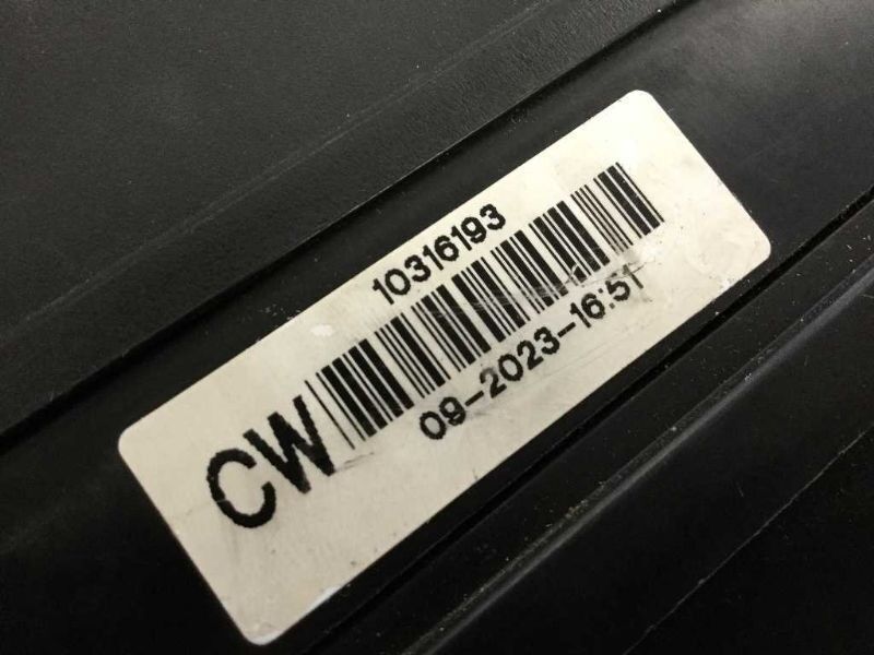 03 04 CHEVY CORVETTE UNDERHOOD FUSE BOX ENGINE GM 10316193 OEM 9538