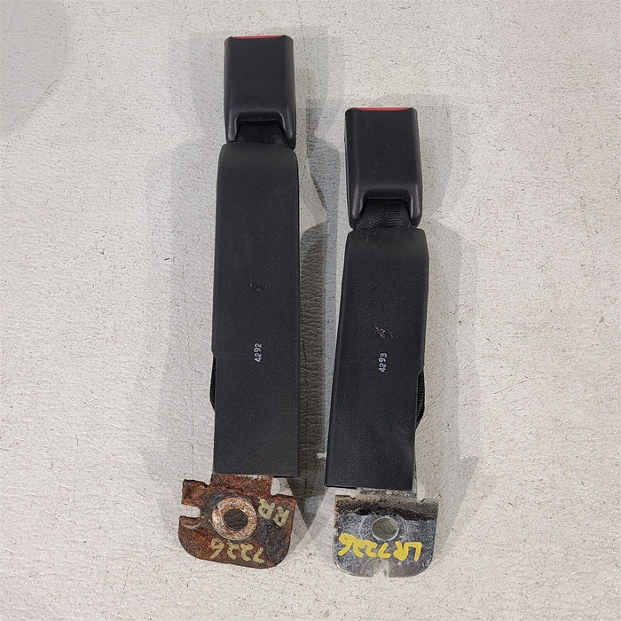 94-98 Mustang Rear Seat Belt Buckles Latches Pair Aa7226